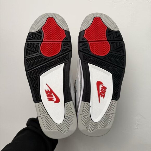 DEADSTOCK Jordan 4 Retro 'White Cement' โข OG NIKE AIR โข FULL SET - Picture 7 of 7